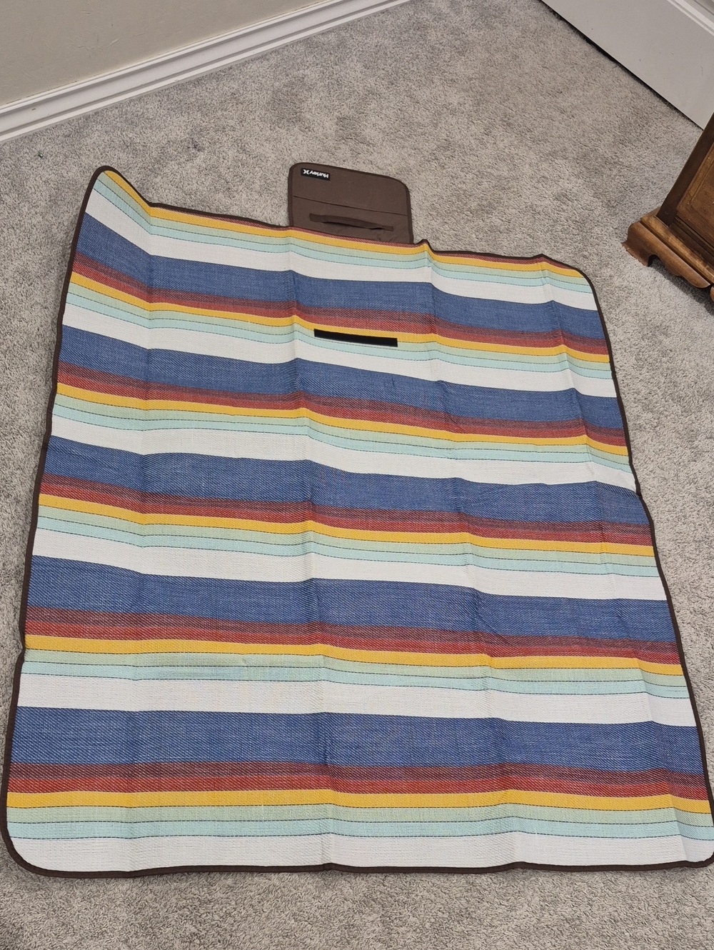 Hurley Striped Foldable Picknet Mat - Blue/White/Brown